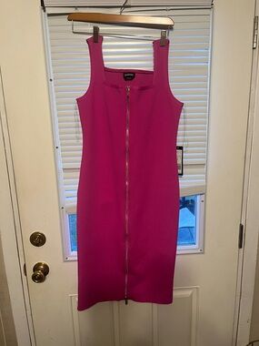 Bebe  pink dress NWT